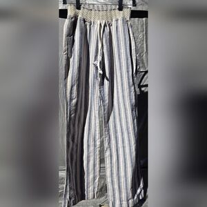 Chic Striped Women's Trousers in Blue and White